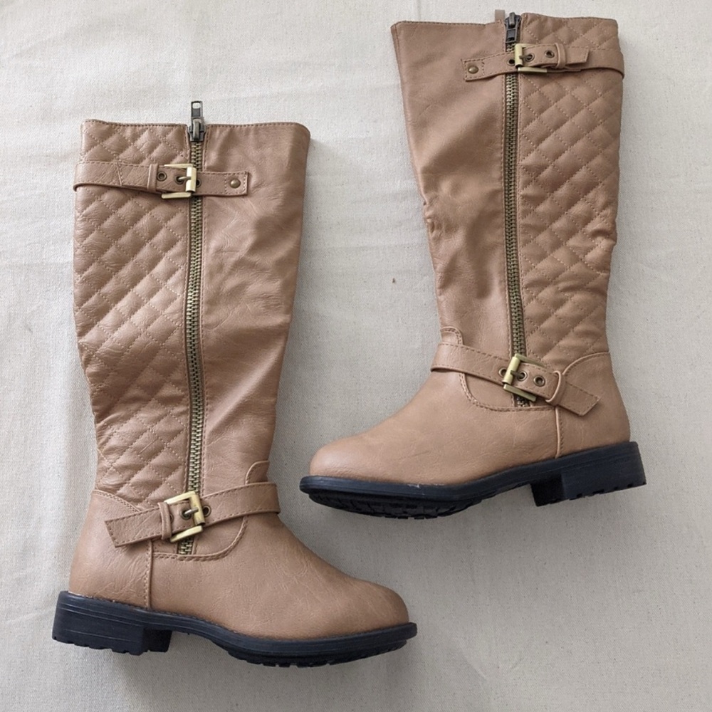 Beige Combat Boots Pack95